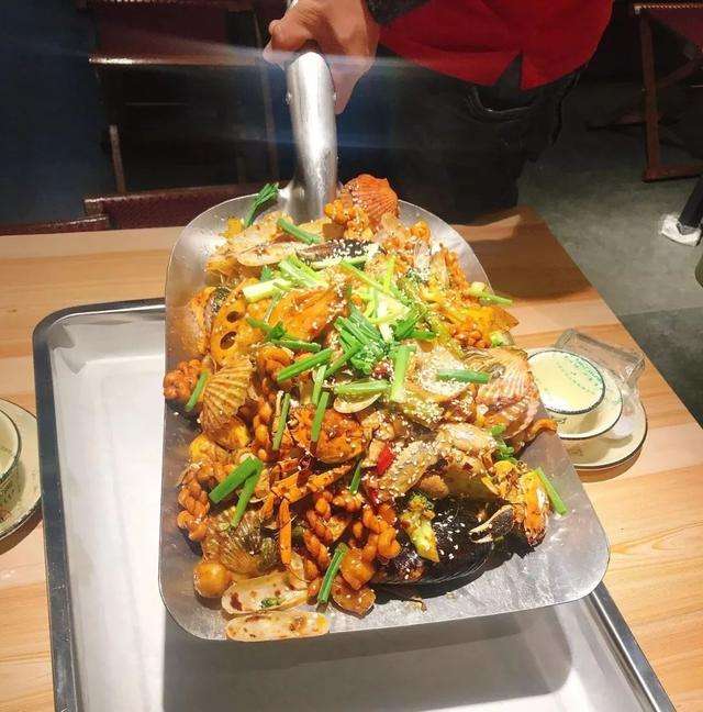 陈巴尔虎手抓海鲜加盟